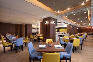 מסעדה או מקום אחר לאכול בו ב-Hampton by Hilton Changsha Wuyi Square