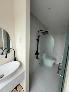 Gallery image of SunSet Story Hotel in Ấp Khánh Phước (1)