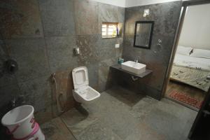 Ένα μπάνιο στο Alora Homestay