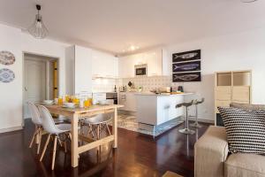 Gallery image of JOIVY Superb 1-bed Apt with workspace and terrace, close to Avenida da Liberdade in Lisbon