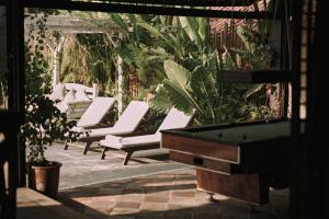 Aed väljaspool majutusasutust Lost Paradise Gili