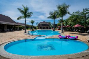 Bazén v ubytování Ciala Resort Hotels In Kisumu nebo v jeho okolí