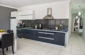 Kuchyň nebo kuchyňský kout v ubytování Dalyan Elit Apart Otel