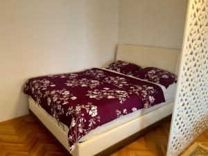 Postel nebo postele na pokoji v ubytování Apartment Garaplina no 1