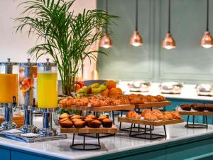 Eten bij of ergens in de buurt van het hotel

