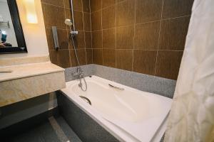 Kingston Hotel 9 - Jonker Street Malacca的一间浴室