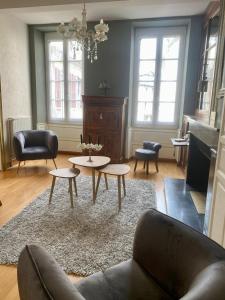 Χώρος καθιστικού στο Romantic Apartment-Hyper-centre