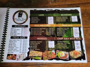 Makanan di atau berdekatan asrama