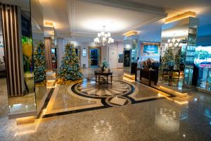 Vstupní hala nebo recepce v ubytování Tarobá Hotel + 37 fotografií