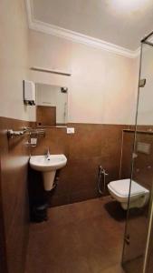 Koupelna v ubytování Hotel SN