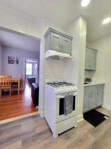 Gallery image of Hudson Suite 30 min to midtown in Yonkers