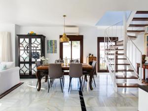 Posedenie v ubytovaní Apartment Alcazaba by Interhome + 27 fotografií