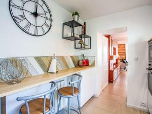 Dapur atau dapur kecil di Holiday Home Norecic-1 by Interhome +9 gambar