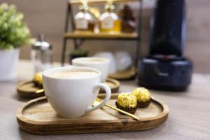 Coffee and tea making facilities at Budapest Downtown Museum Apartments