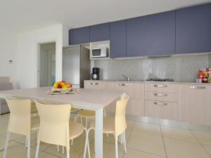 Η κουζίνα ή μικρή κουζίνα στο Apartment Mare-7 by Interhome +20 φωτογραφίες