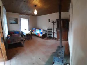 Rúm í herbergi á Old house in Dsegh