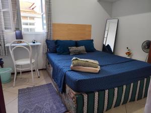 Voodi või voodid majutusasutuse Mendes Family Homestay - B&B In The Heart Of Praia toas