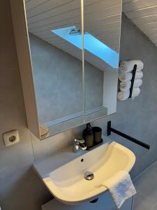 Koupelna v ubytování Moderne & stilvolle Wohnung klimatisiert - Messe & Flughafen München