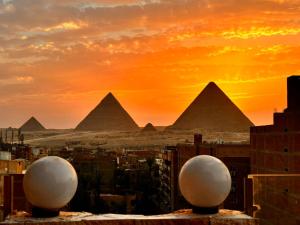 Foto dalla galleria di Love pyramids view a Il Cairo