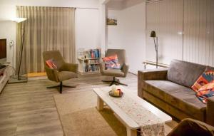 Χώρος καθιστικού στο Amazing Home In Workum With Wifi