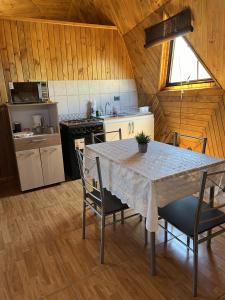 Kuchyň nebo kuchyňský kout v ubytování Sanroke Lodge