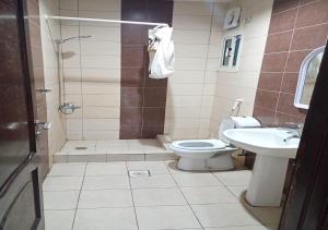 Bagno di فندق أصالة الحمراء