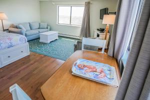 Gambar di galeri bagi Neptune House Block Island Resort di Block Island