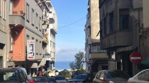 Kejiranan di persekitaran atau kejiranan dekat dengan hotel
