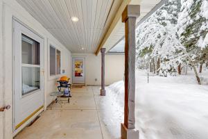 Payette Pines Hideaway v zimě