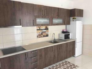 Fotografie z fotogalerie ubytování Sweet family home v destinaci Doglodi + 43 fotografií