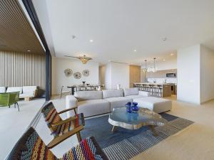 Bilde i galleriet til Solaris Suray 4 Bedroom Condo at Reserva Conchal i Brasilito
