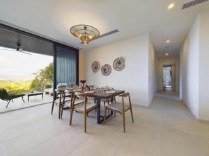 Bilde i galleriet til Solaris Suray 4 Bedroom Condo at Reserva Conchal i Brasilito