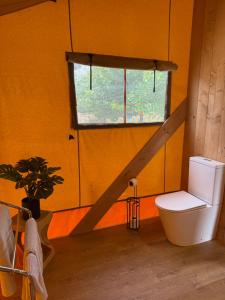 Koupelna v ubytování Hidden Valley Glamping