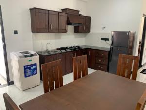 Η κουζίνα ή μικρή κουζίνα στο Serene Villa +31 φωτογραφίες