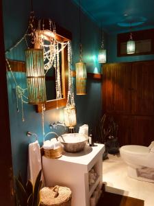 Ένα μπάνιο στο Villa Dunia 400M Pool 2BR