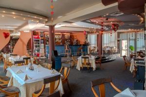 Restaurant o un lloc per menjar a Hotel Kapri
