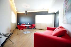 Posedenie v ubytovaní Mercure Nerocubo Rovereto