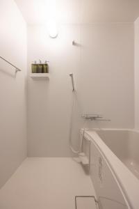 Phòng tắm tại Omori House +51 ảnh