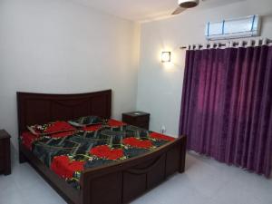 Katil atau katil-katil dalam bilik di Valley View Hotel, Sharda