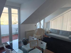 Χώρος καθιστικού στο Ático de los Valles Pasiegos-Valles Pasiegos Penthouse