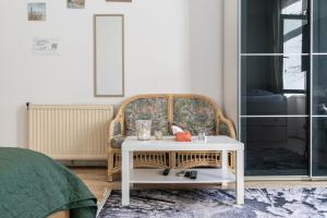 Posezení v ubytování Convenient Shared Apartment - near Danube & Millenium Tower