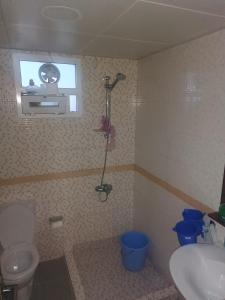 Ένα μπάνιο στο Ghala peak point