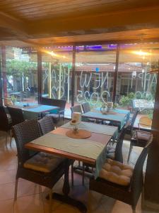 Posezení v ubytování Agora Boutique Apart Hotel