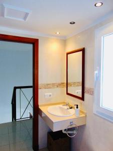 Ένα μπάνιο στο Casita Playa Castillo "Vivienda 3B"