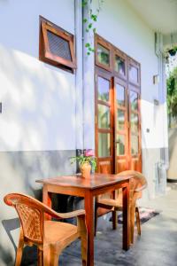 Balkón nebo terasa v ubytování Sea Breeze Place Hiriketiya