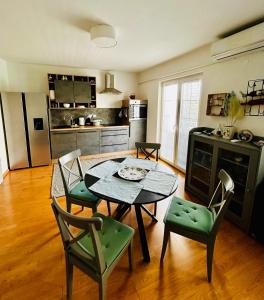 Kuchyň nebo kuchyňský kout v ubytování Apartments Hannah