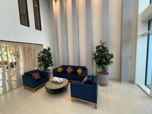 Istumisnurk majutusasutuses Serene Studio in Yas Island 2 - near Zayed international AirPort