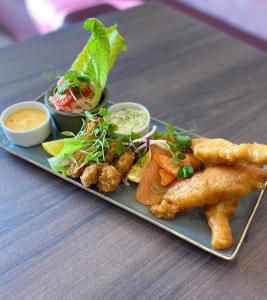 Mad i feriehuset eller i nærheden