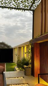 A garden outside rawaa chalet