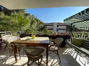Balkón nebo terasa v ubytování FeWo-Antalya Holiday Appartments